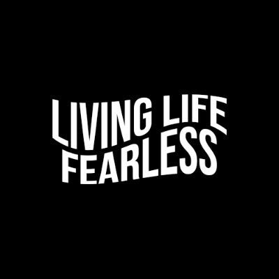 Flora from Kansas - Living Life Fearless (US)